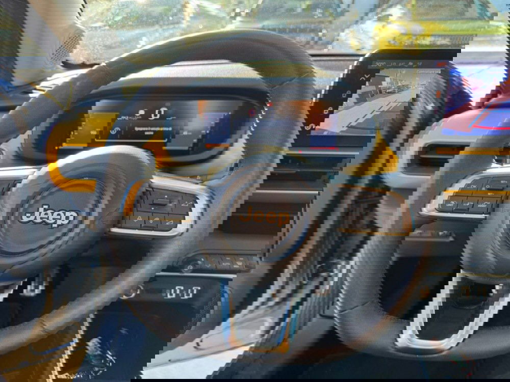 Jeep Avenger usata a Salerno (18)