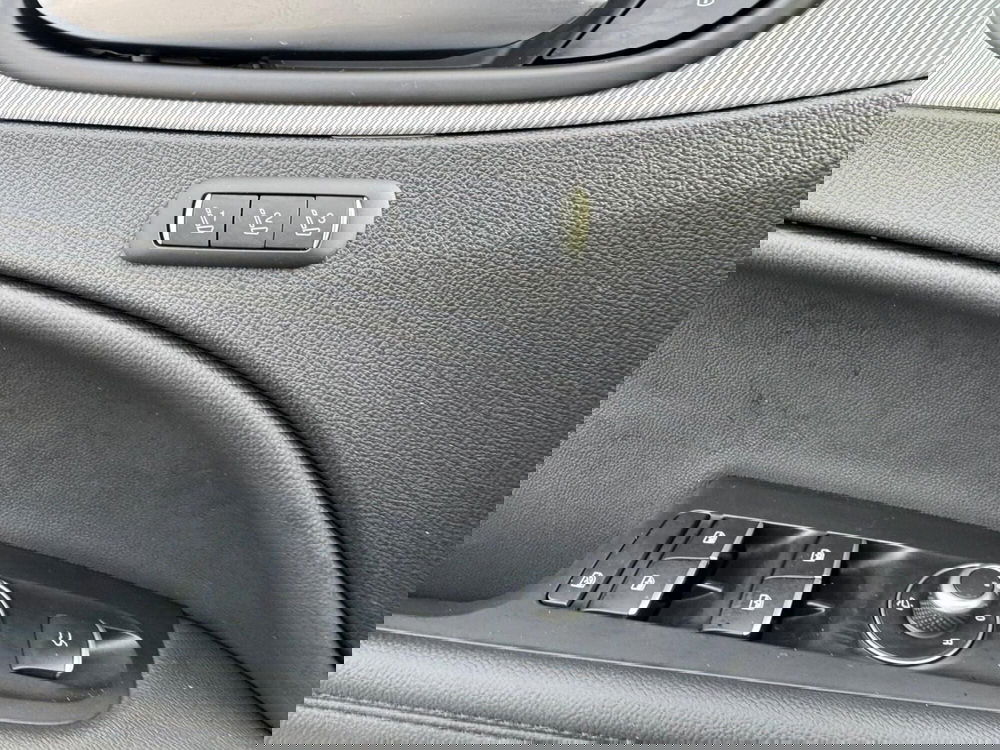 Alfa Romeo Stelvio usata a Salerno (14)