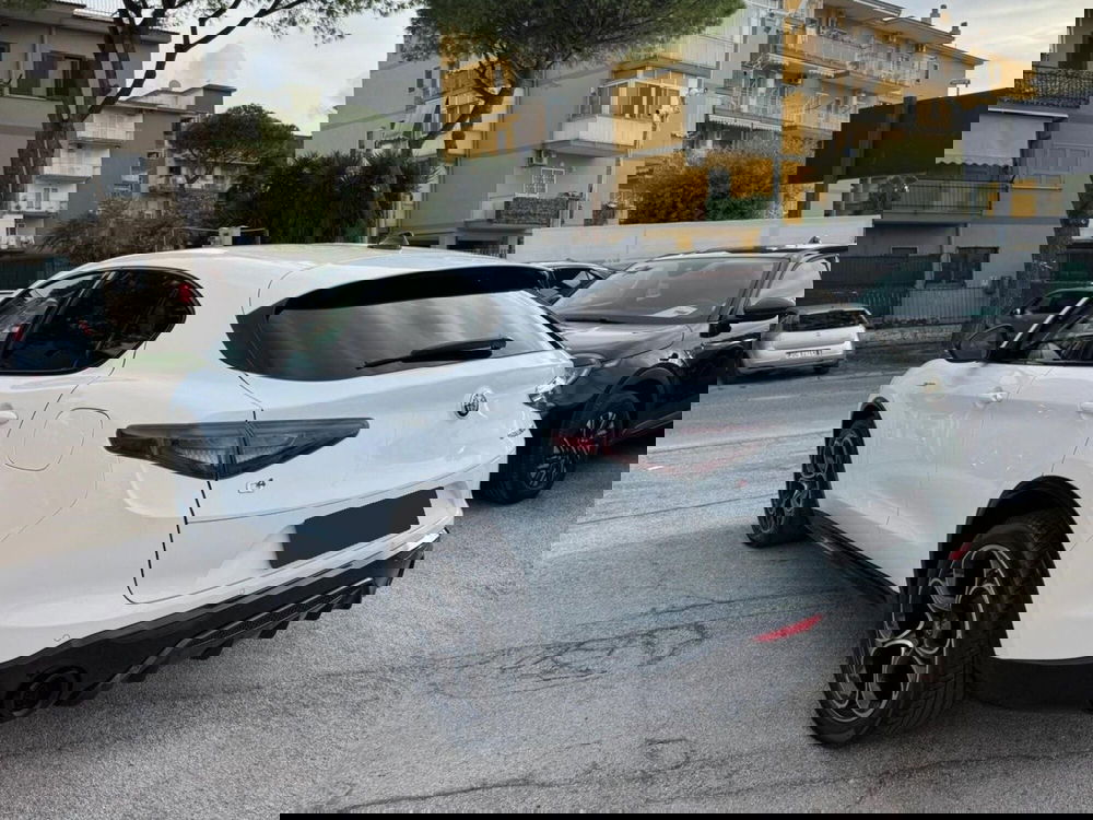 Alfa Romeo Stelvio usata a Salerno (3)