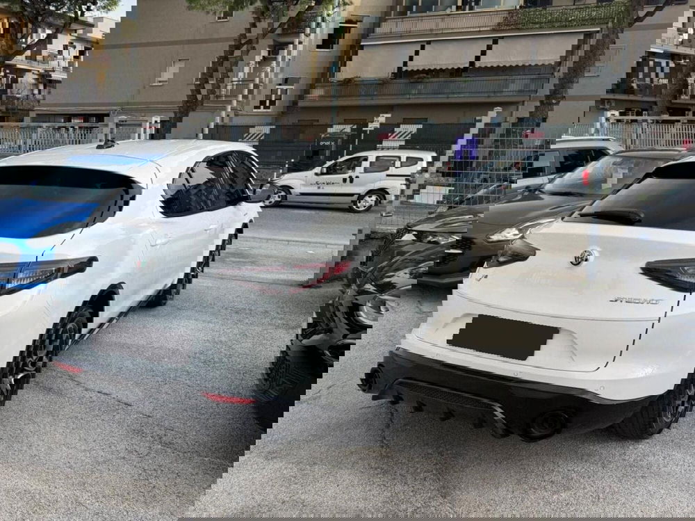 Alfa Romeo Stelvio usata a Salerno (4)