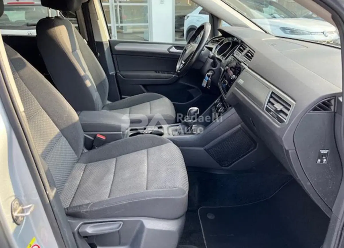 Volkswagen Touran usata a Lecco (15)