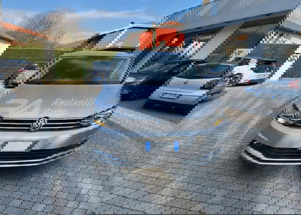 Volkswagen Touran usata a Lecco (2)