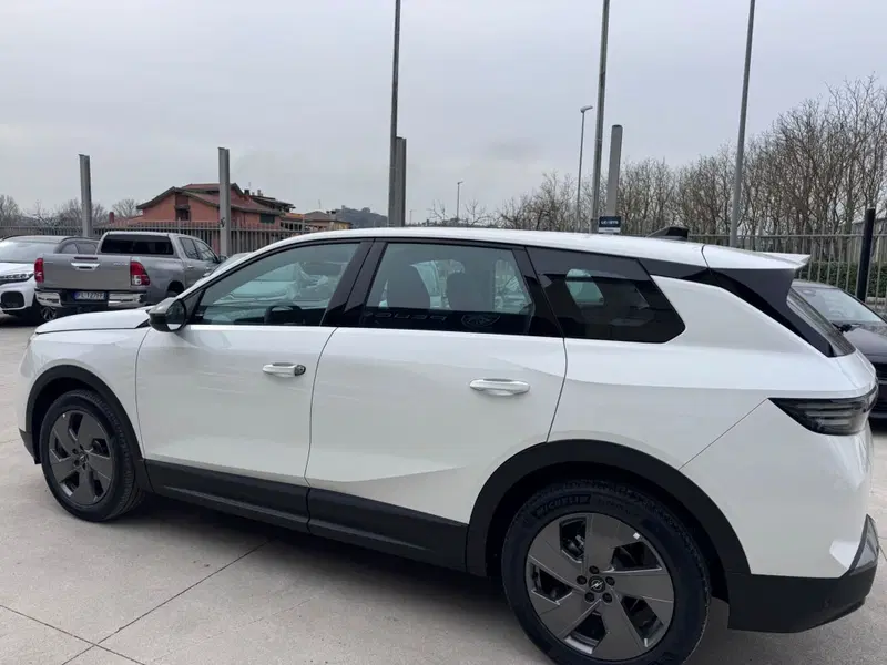 Opel Grandland nuova a Frosinone (10)
