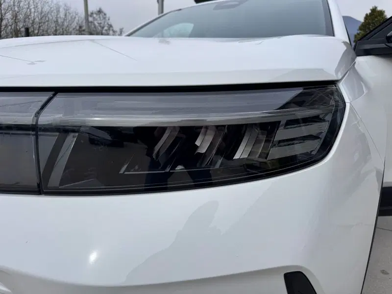 Opel Grandland nuova a Frosinone (9)