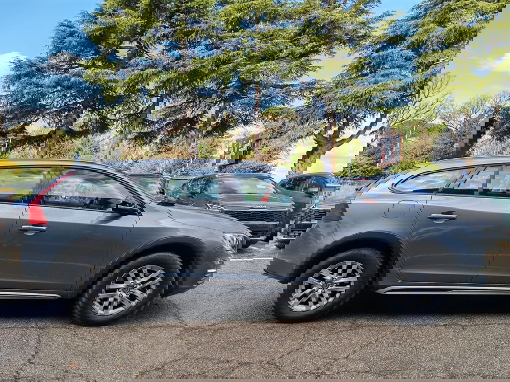 Volvo V60 Cross Country usata a Rimini (5)