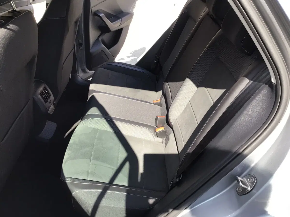 Volkswagen T-Roc usata a Genova (12)