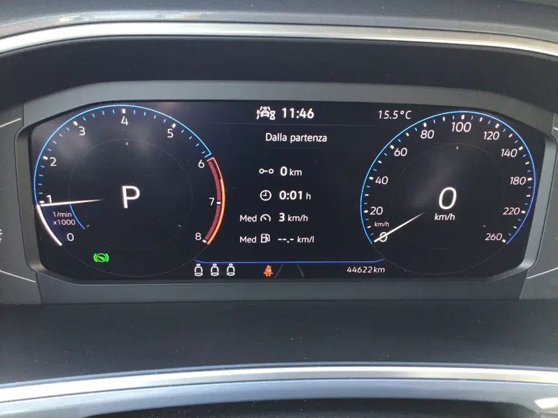 Volkswagen T-Roc usata a Genova (14)