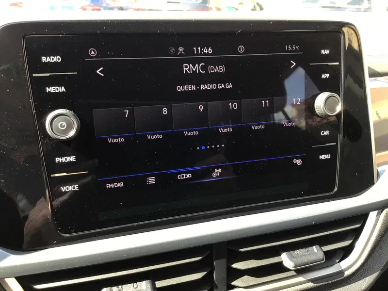 Volkswagen T-Roc usata a Genova (15)