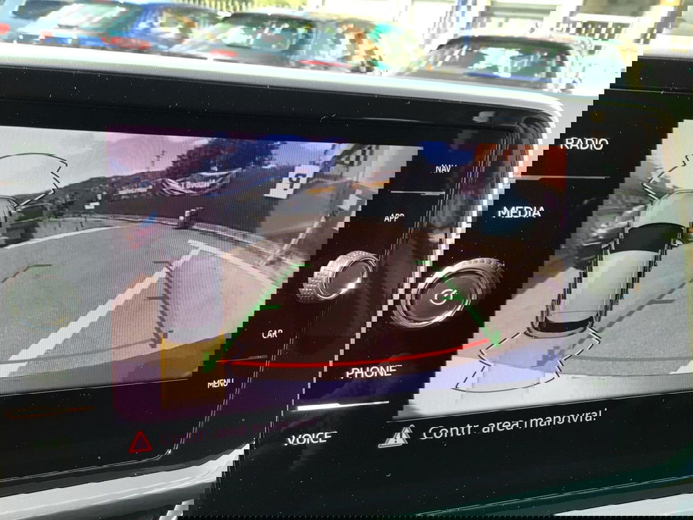 Volkswagen T-Roc usata a Genova (19)