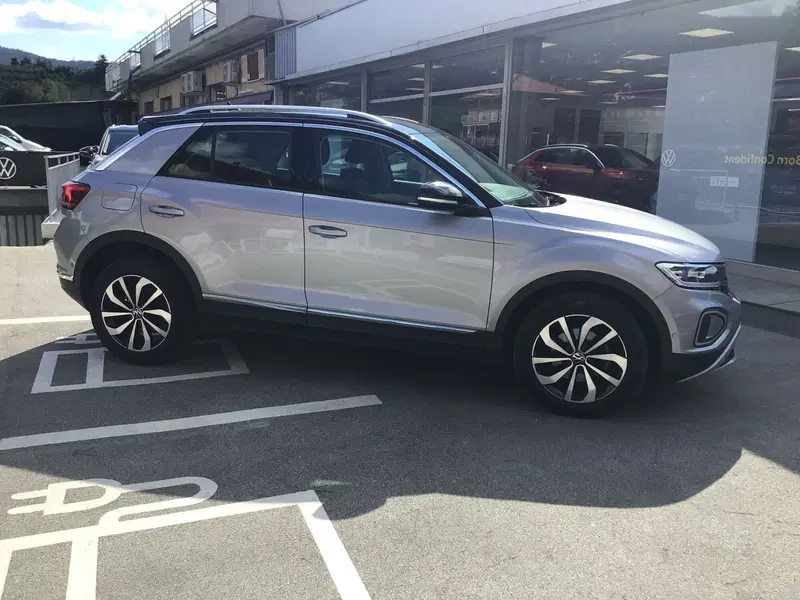 Volkswagen T-Roc usata a Genova (4)