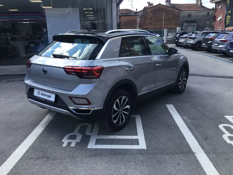Volkswagen T-Roc usata a Genova (5)