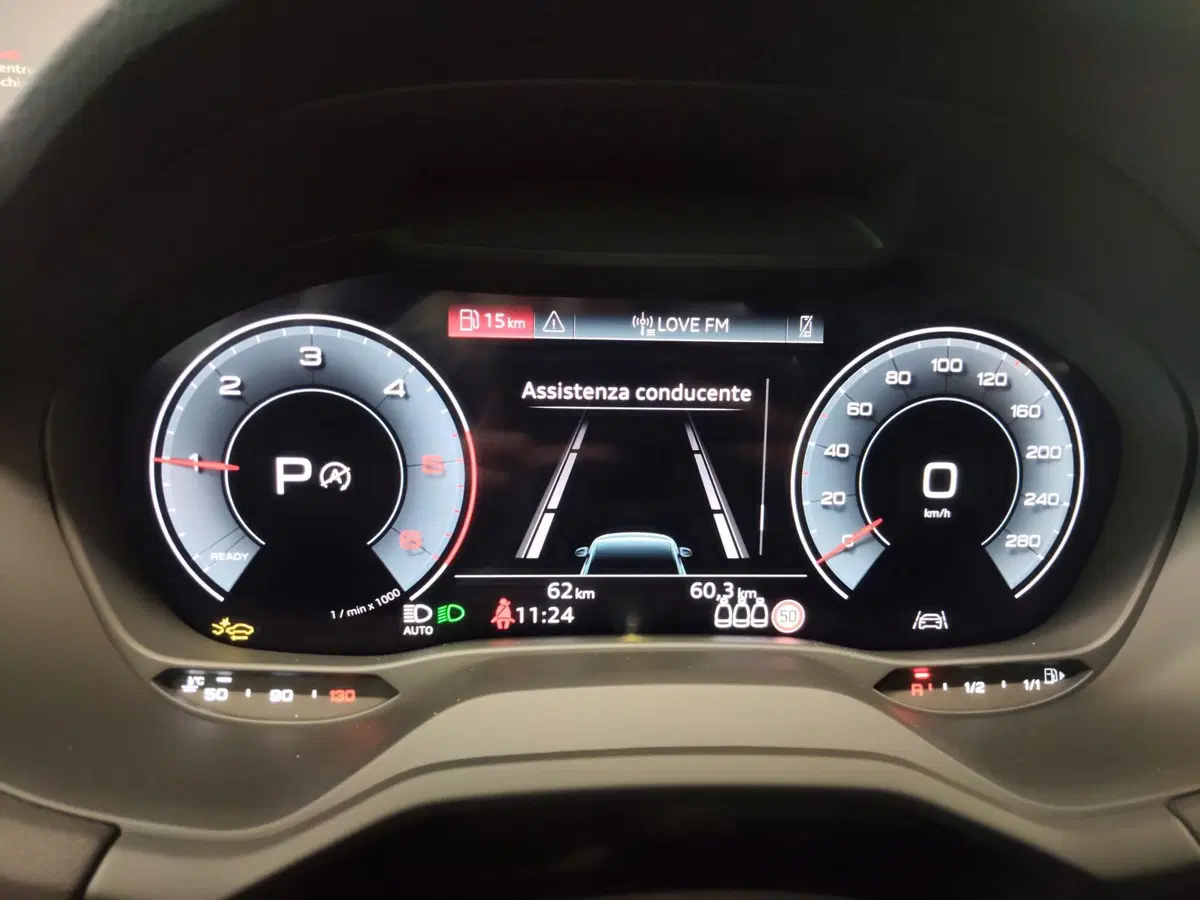 Audi Q2 nuova a Modena (9)