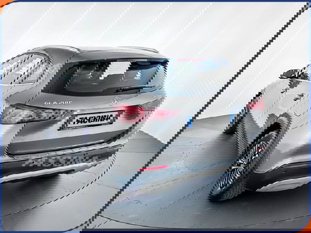 Mercedes-Benz GLA SUV usata a Milano (4)