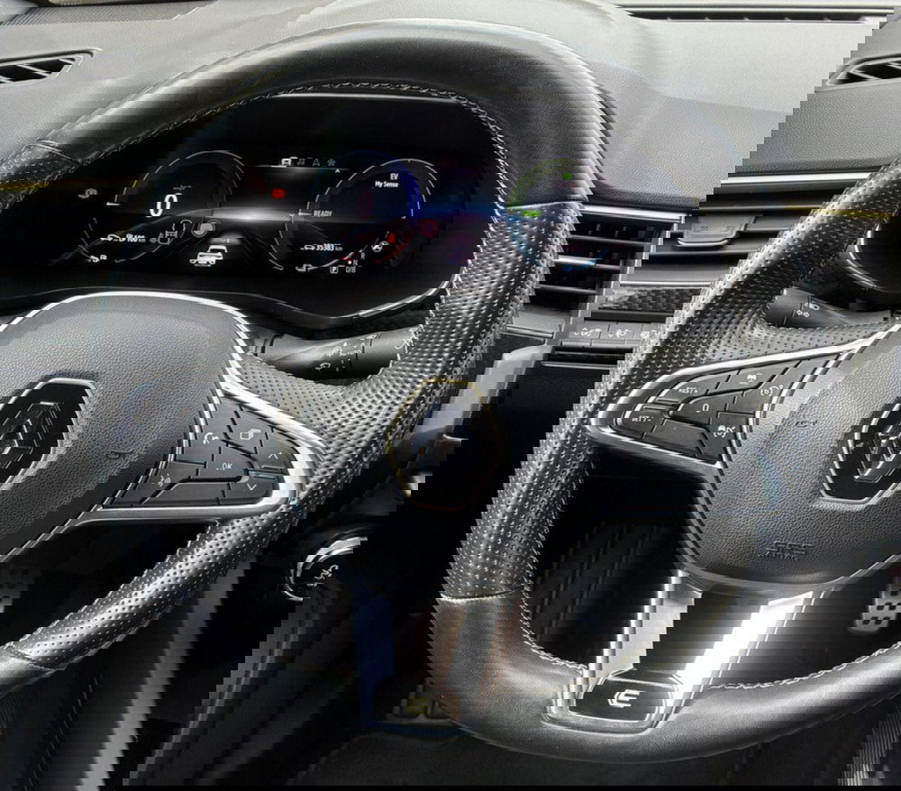 Renault Arkana usata a Frosinone (18)