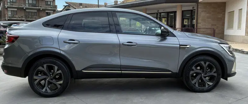 Renault Arkana usata a Frosinone (7)