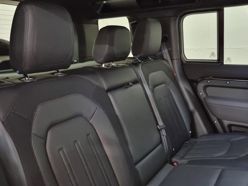 Land Rover Defender usata a Brescia (5)