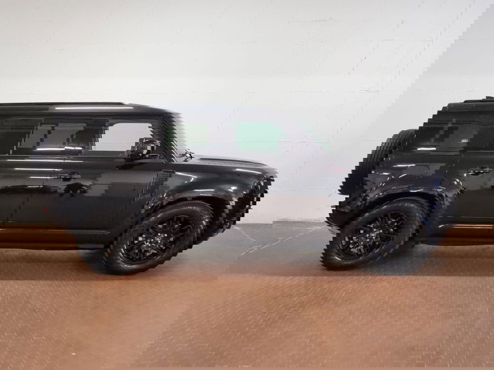 Land Rover Defender usata a Brescia (9)