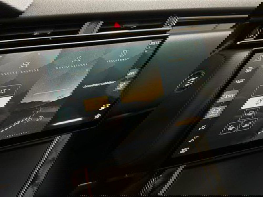 Land Rover Range Rover Velar usata a Bolzano (11)