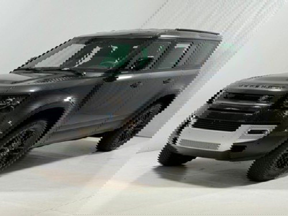 Land Rover Defender nuova a Bolzano