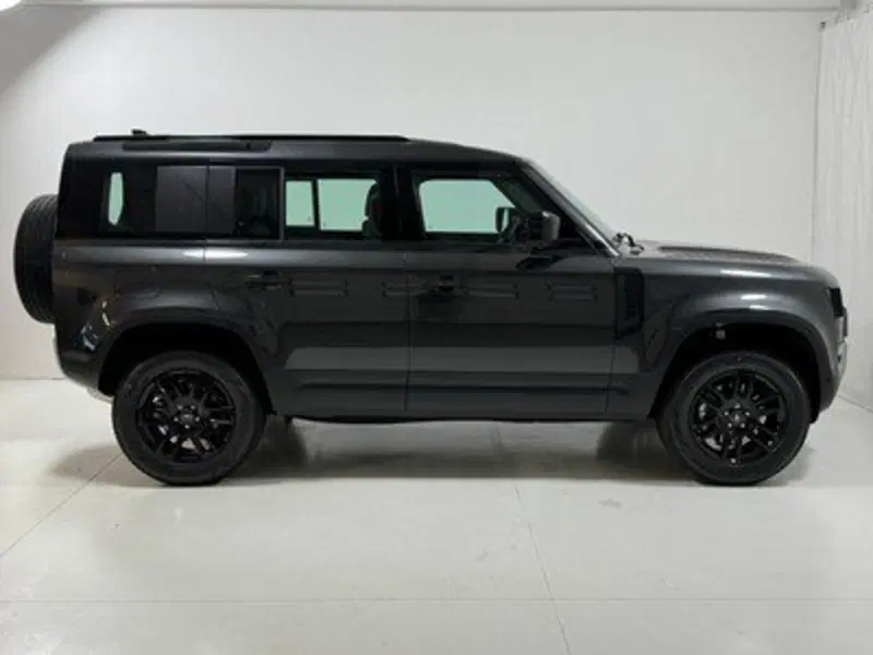 Land Rover Defender nuova a Bolzano (6)