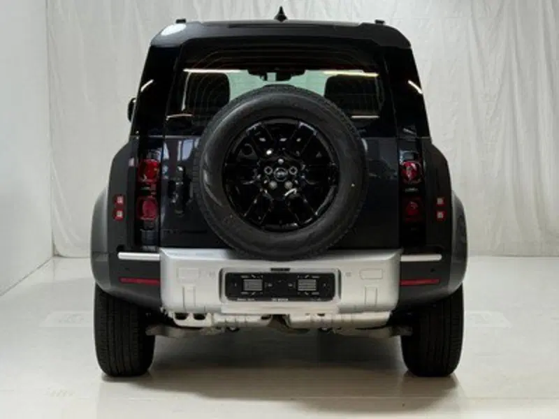Land Rover Defender nuova a Bolzano (7)