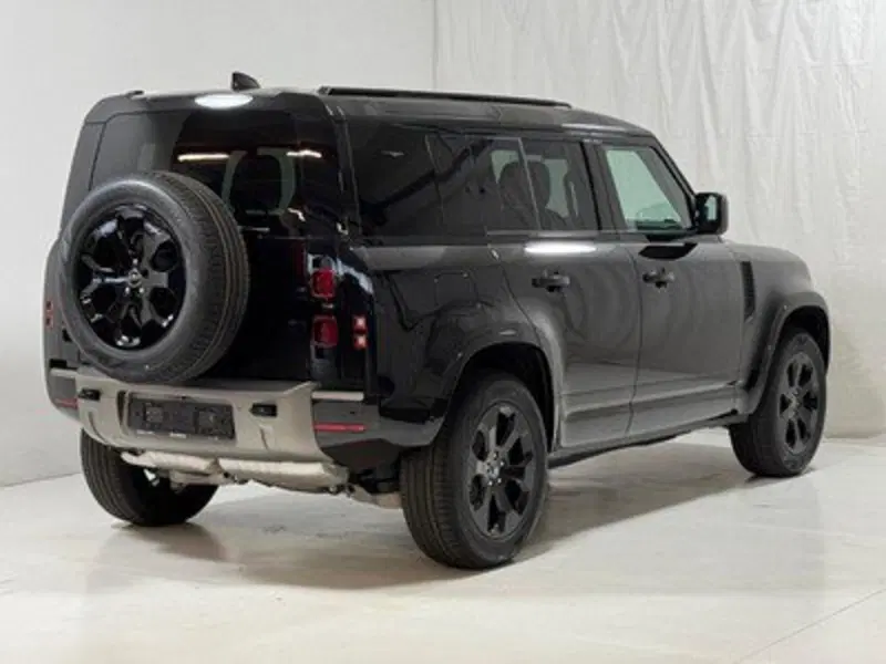 Land Rover Defender usata a Bolzano (2)