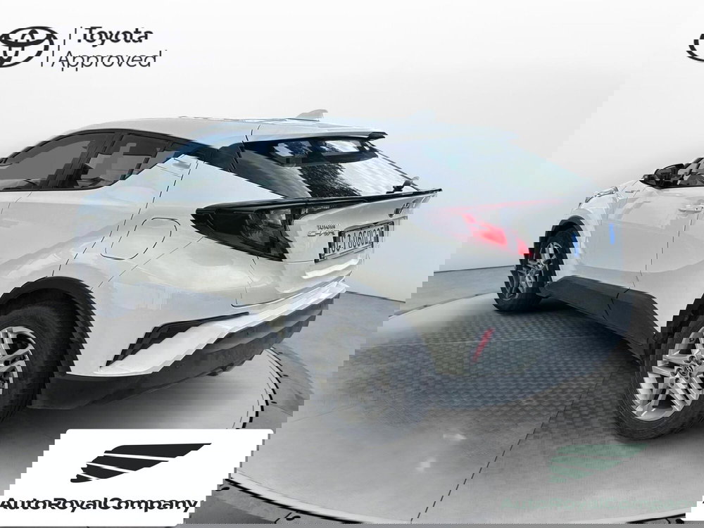 Toyota Toyota C-HR usata a Roma (9)