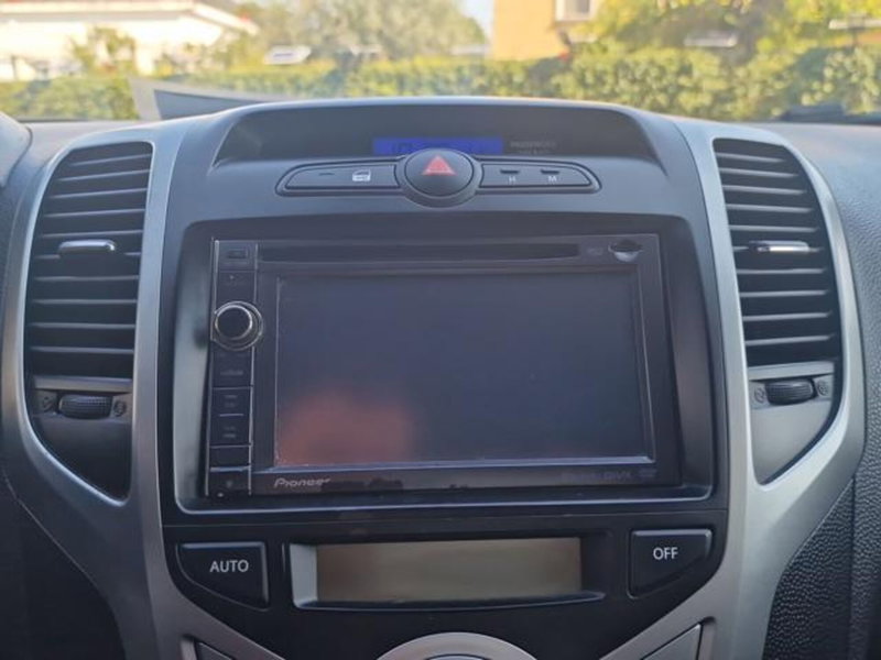 Hyundai ix20 usata a Salerno (16)