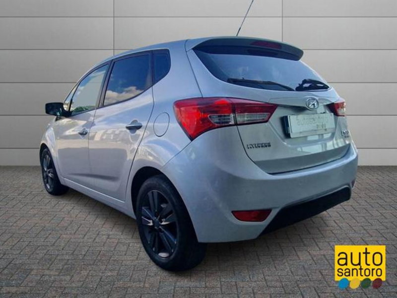 Hyundai ix20 usata a Salerno (4)