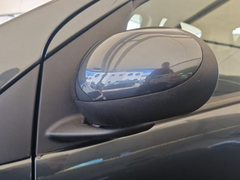 Peugeot 107 usata a Salerno (20)