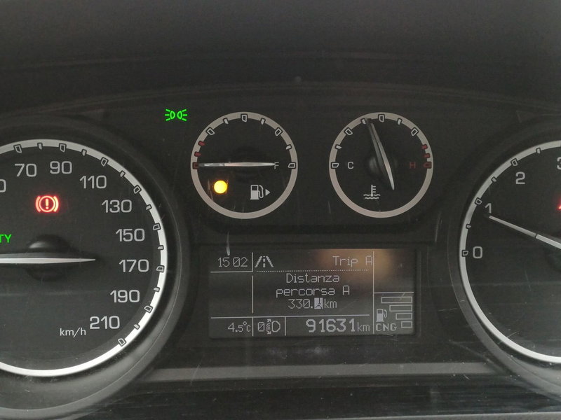 Lancia Ypsilon usata a Modena (10)