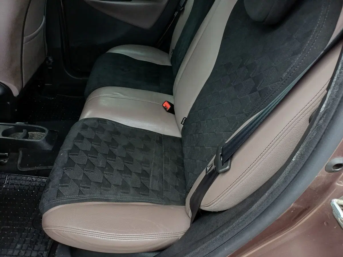 Lancia Ypsilon usata a Modena (11)