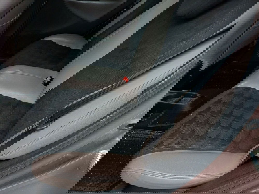 Lancia Ypsilon usata a Modena (11)