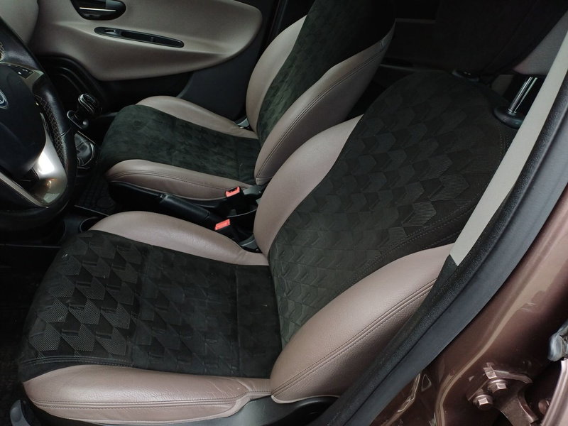 Lancia Ypsilon usata a Modena (12)