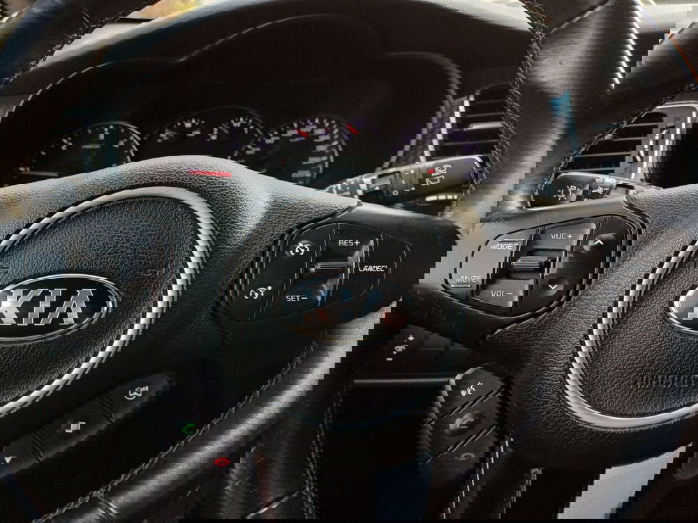 Kia Carens usata a Modena (16)