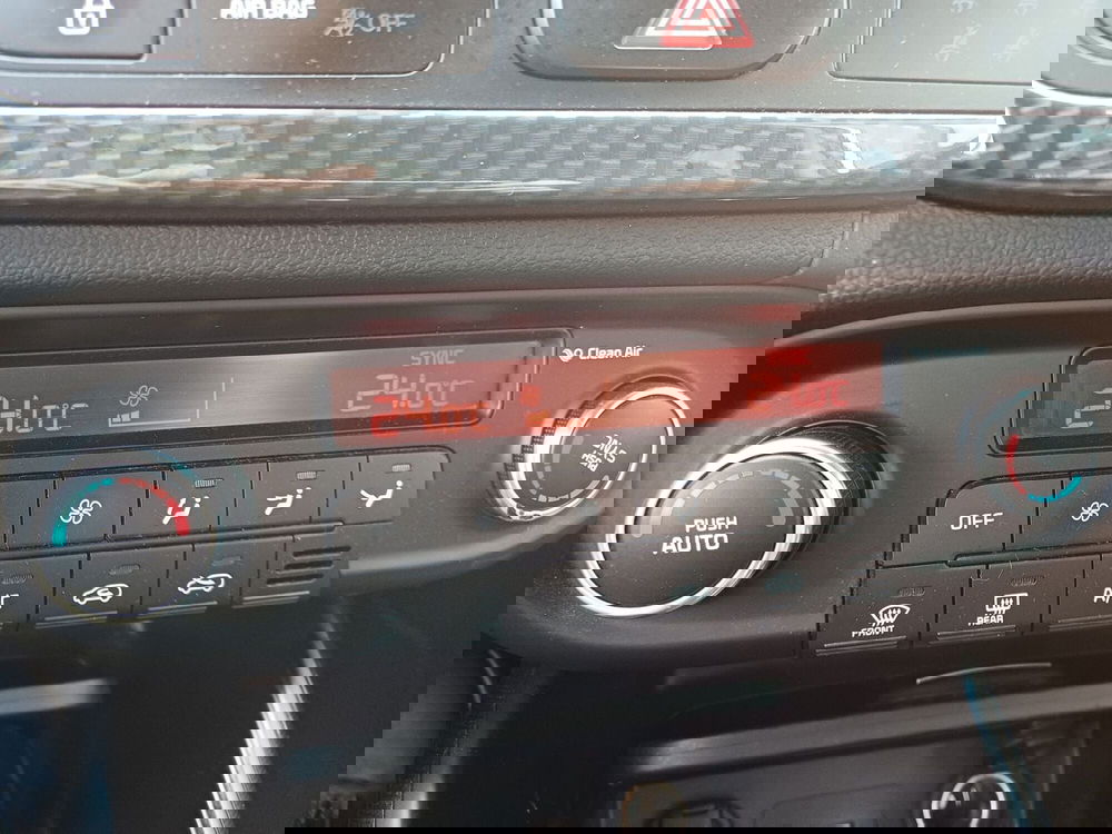 Kia Carens usata a Modena (19)