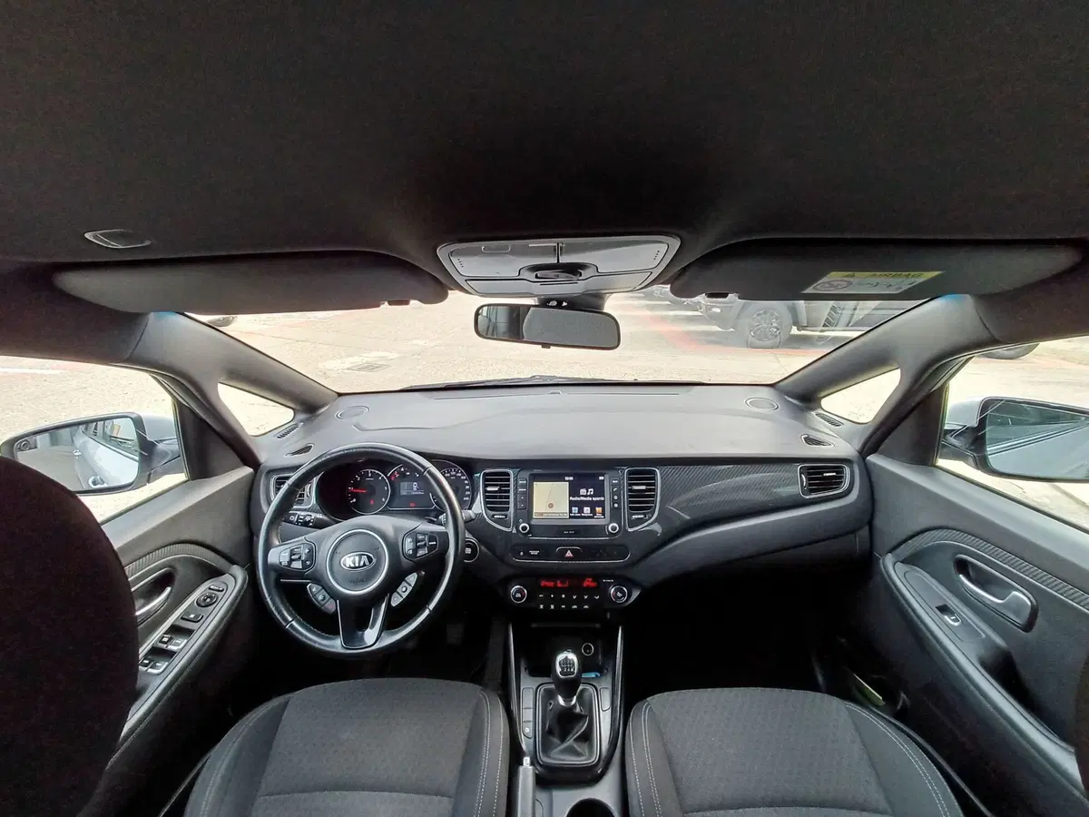 Kia Carens usata a Modena (8)