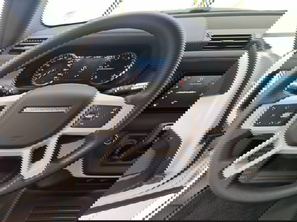 Land Rover Defender usata a Novara (13)