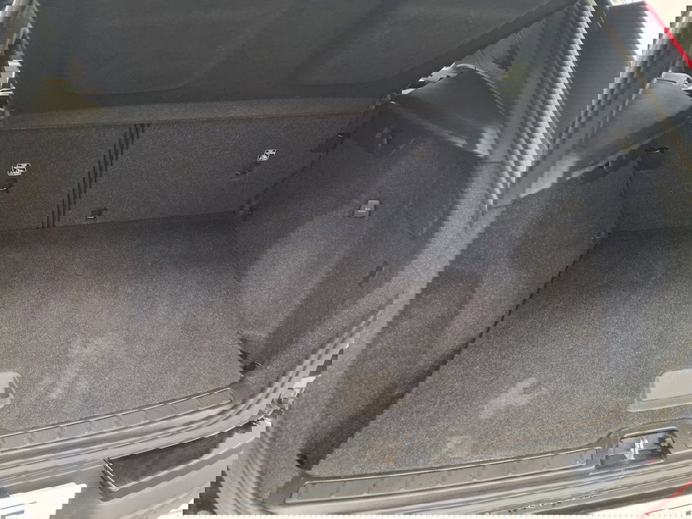 Volvo XC40 usata a Novara (16)