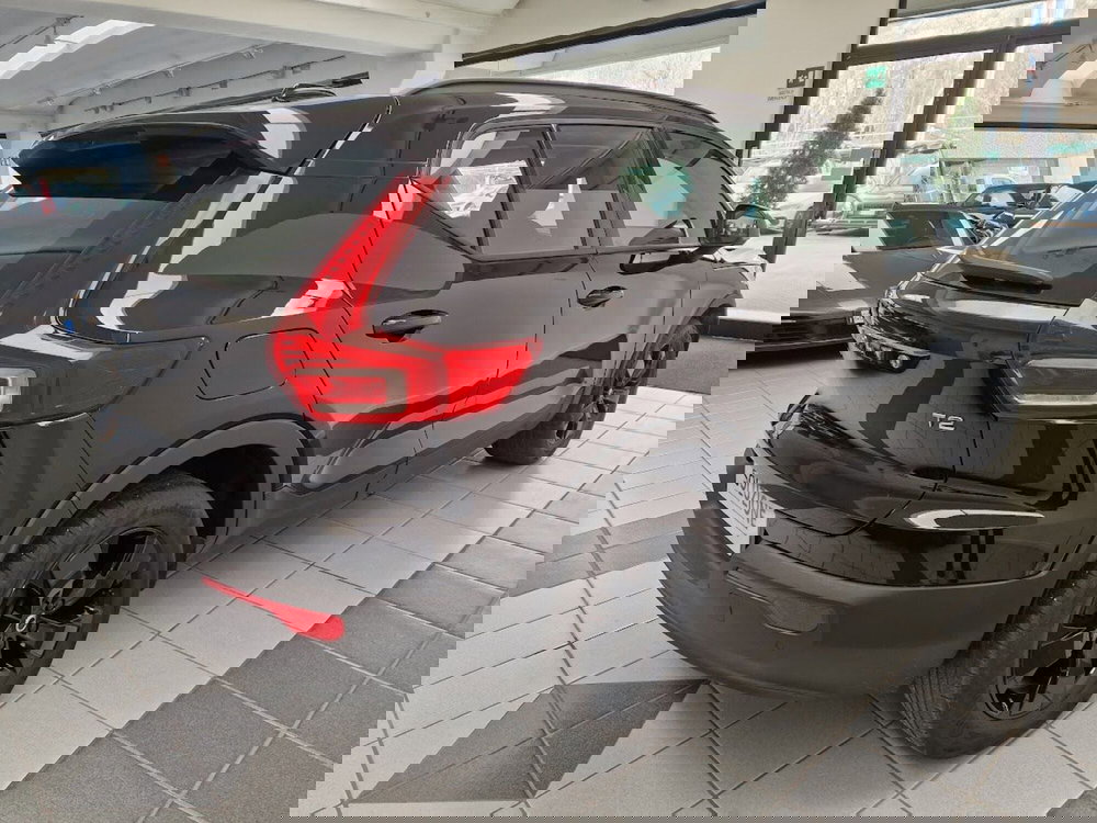 Volvo XC40 usata a Novara (2)