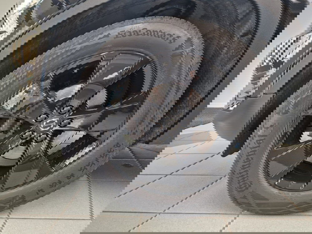 Volvo XC40 usata a Novara (9)