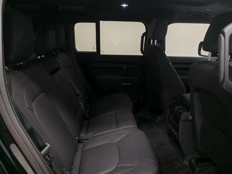 Land Rover Defender usata a Novara (4)