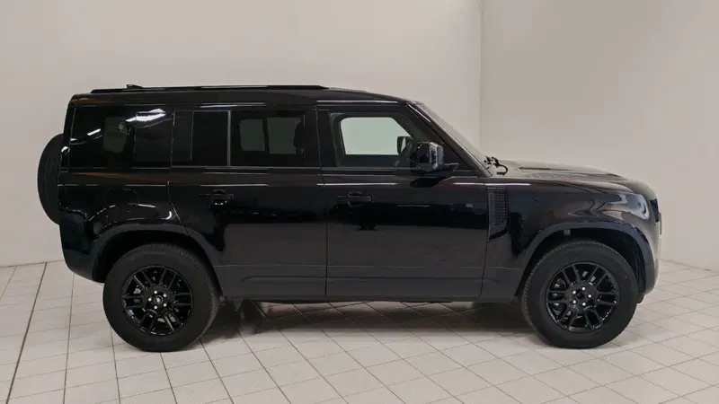 Land Rover Defender usata a Novara (6)