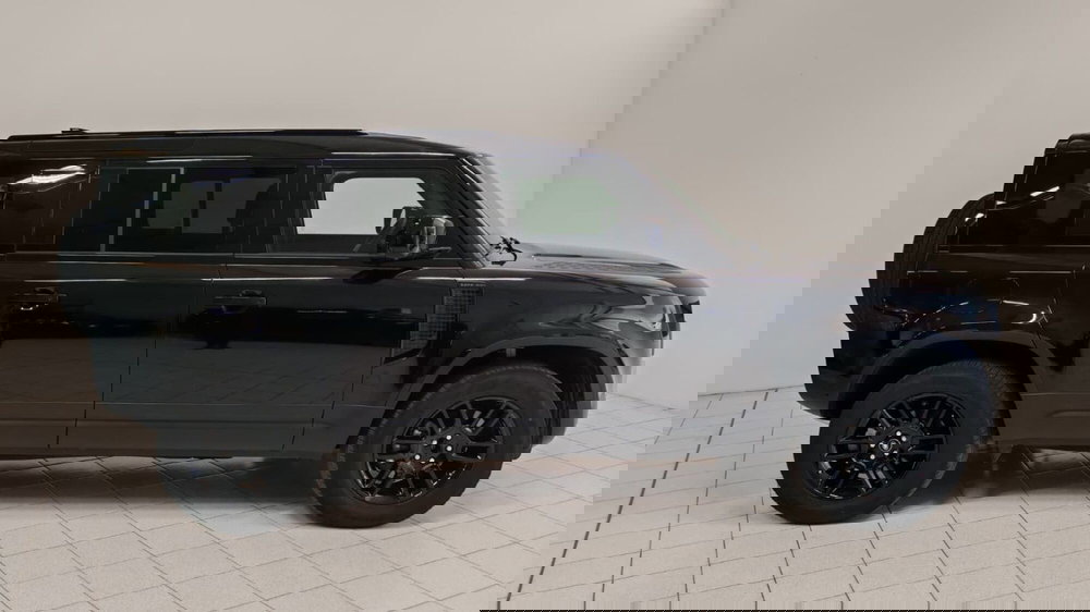 Land Rover Defender usata a Novara (6)