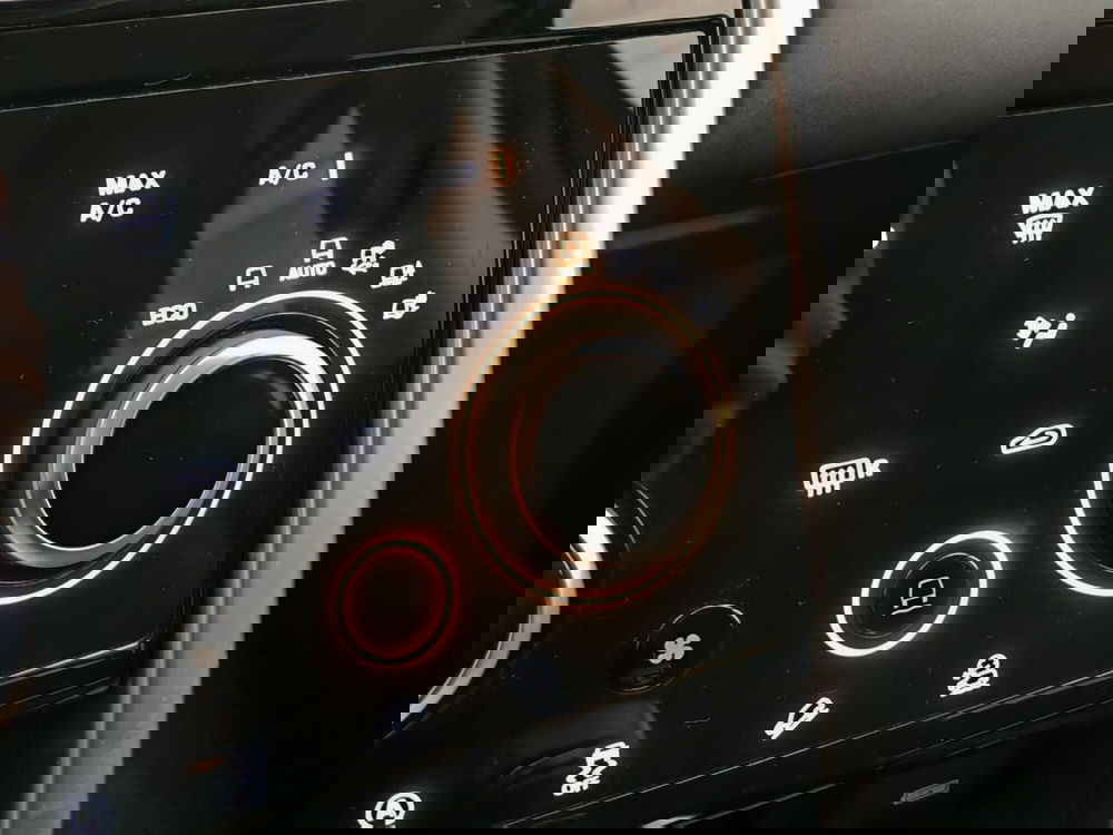 Land Rover Discovery Sport usata a Novara (13)