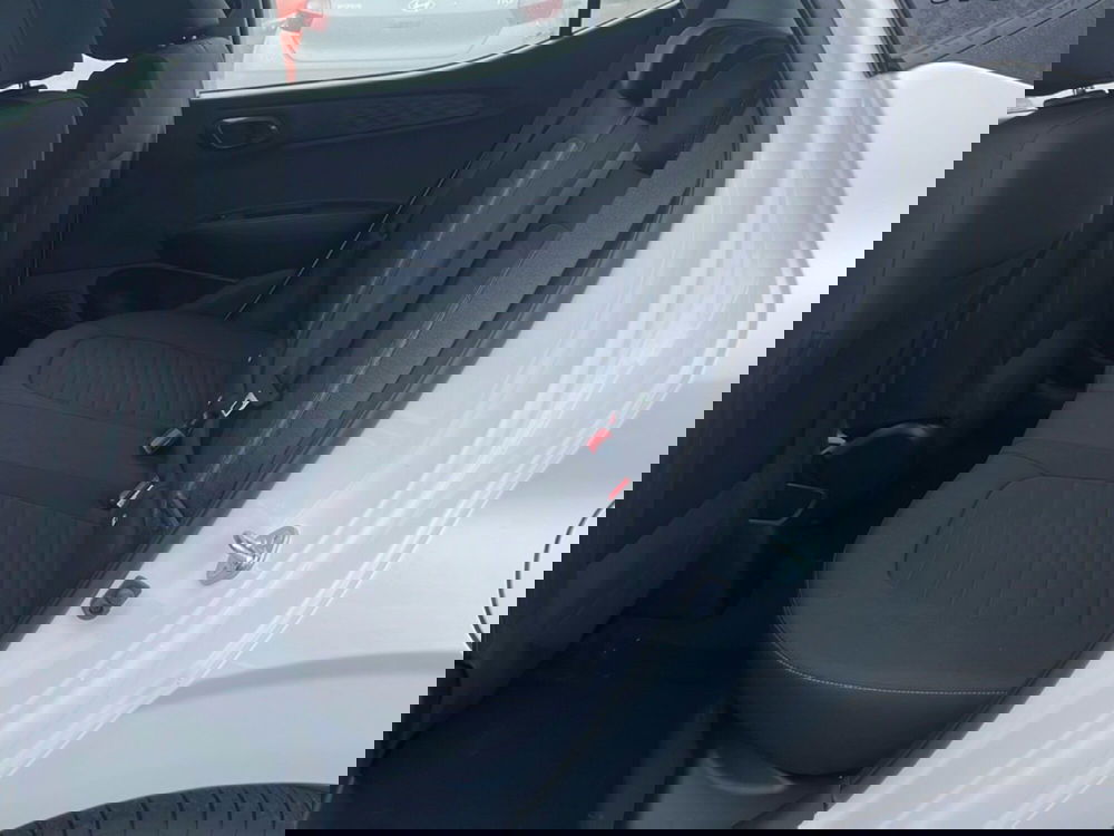 Hyundai i10 nuova a Roma (13)