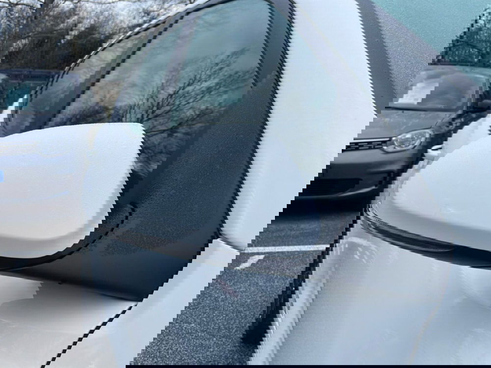 Hyundai i10 nuova a Roma (9)