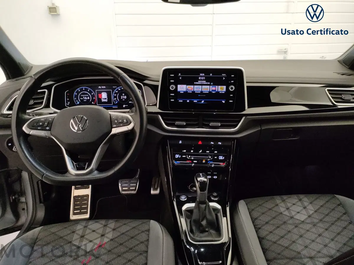 Volkswagen T-Roc usata a Varese (12)