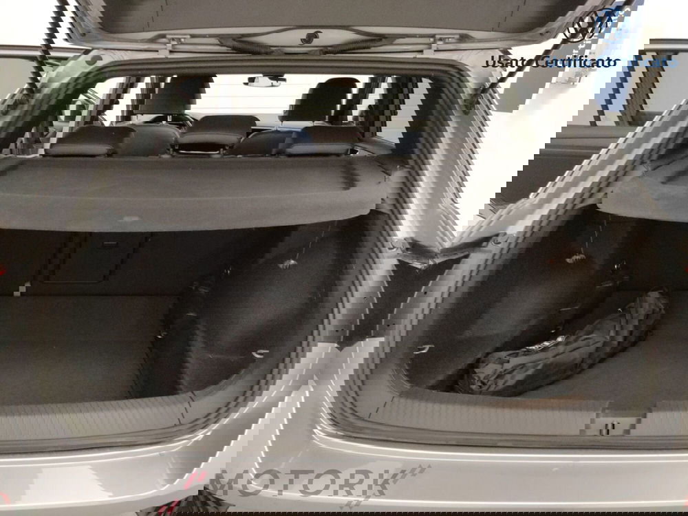Volkswagen T-Roc usata a Varese (9)