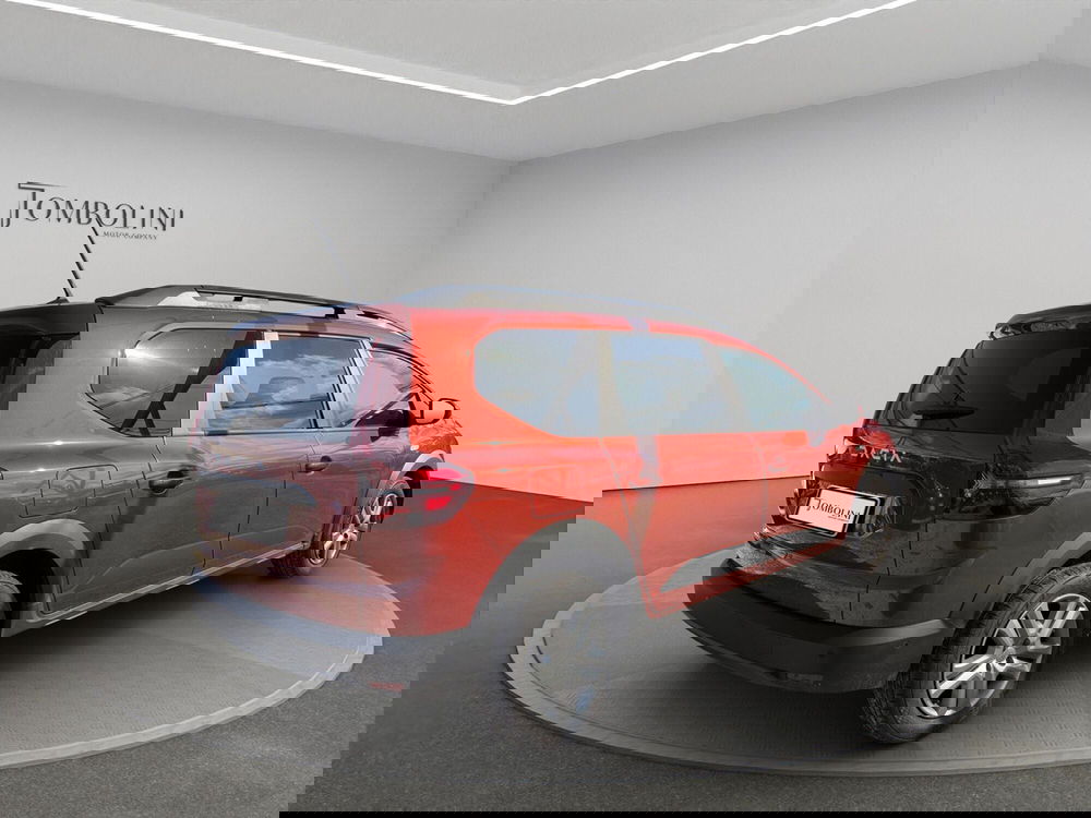 Dacia Jogger usata a Macerata (8)